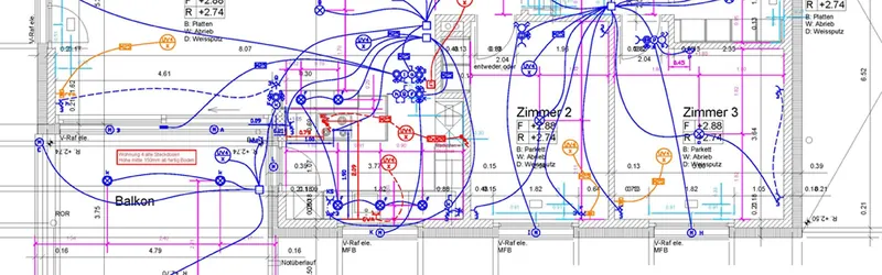 Elektroplan mit eingezeichneten Leitungen und Anschlüssen